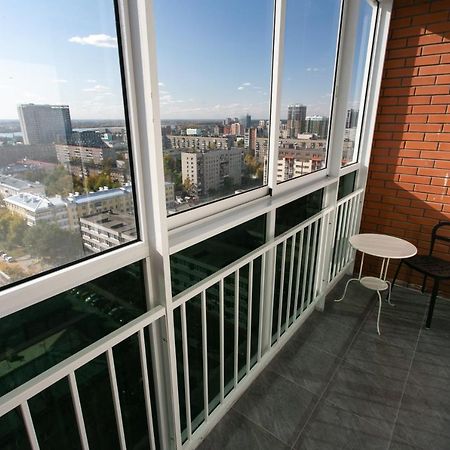 Apartment Domant Железнодорожный Вокзал Novosibirsk Ngoại thất bức ảnh